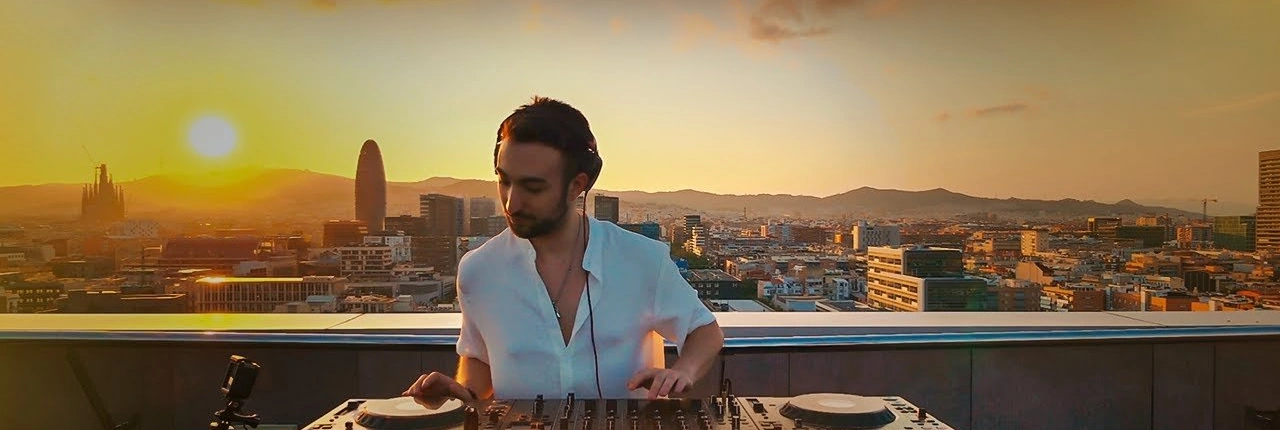 The Festival Hook Behind No Way Back, a Norgil Vocal Trance Single