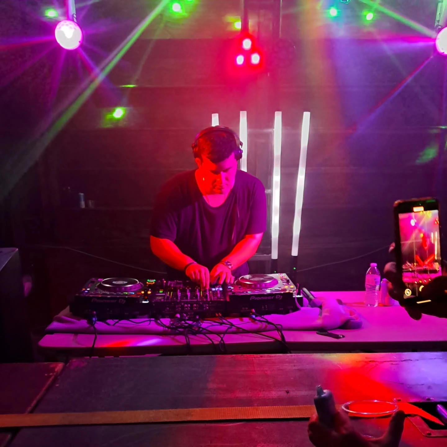 Got Dibs Steps off the House Floor for a Downtempo Boulevard of Broken Dreams Cover with Emily Weurth